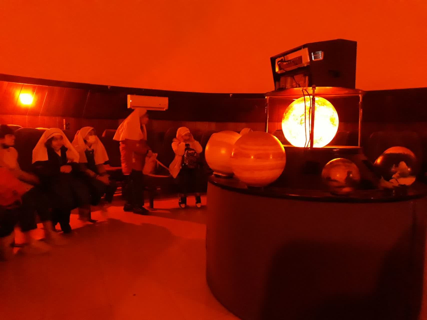 بازدید آسمان نما کلاس چهارم و پنجم