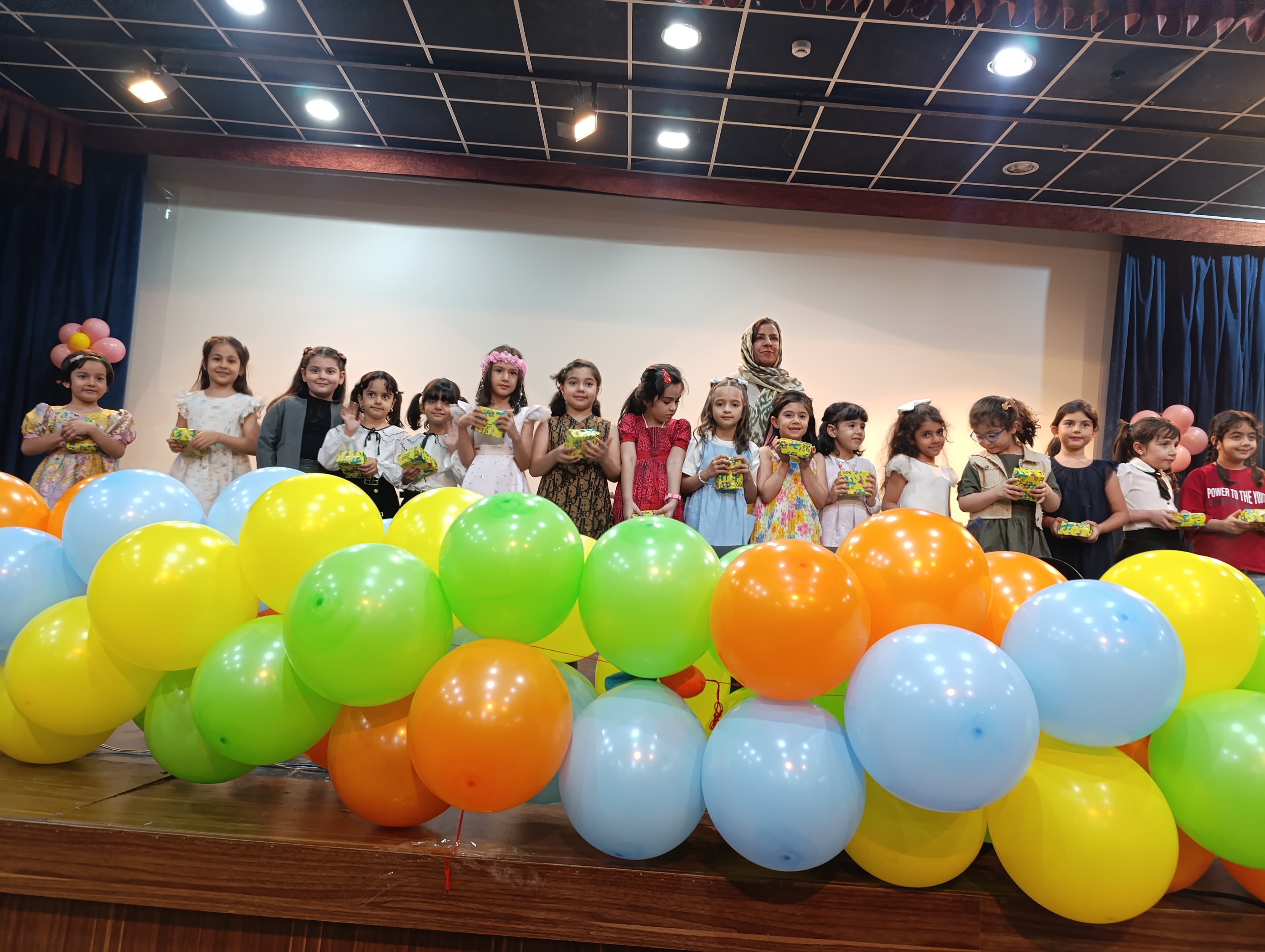 جشن شکوفه ها