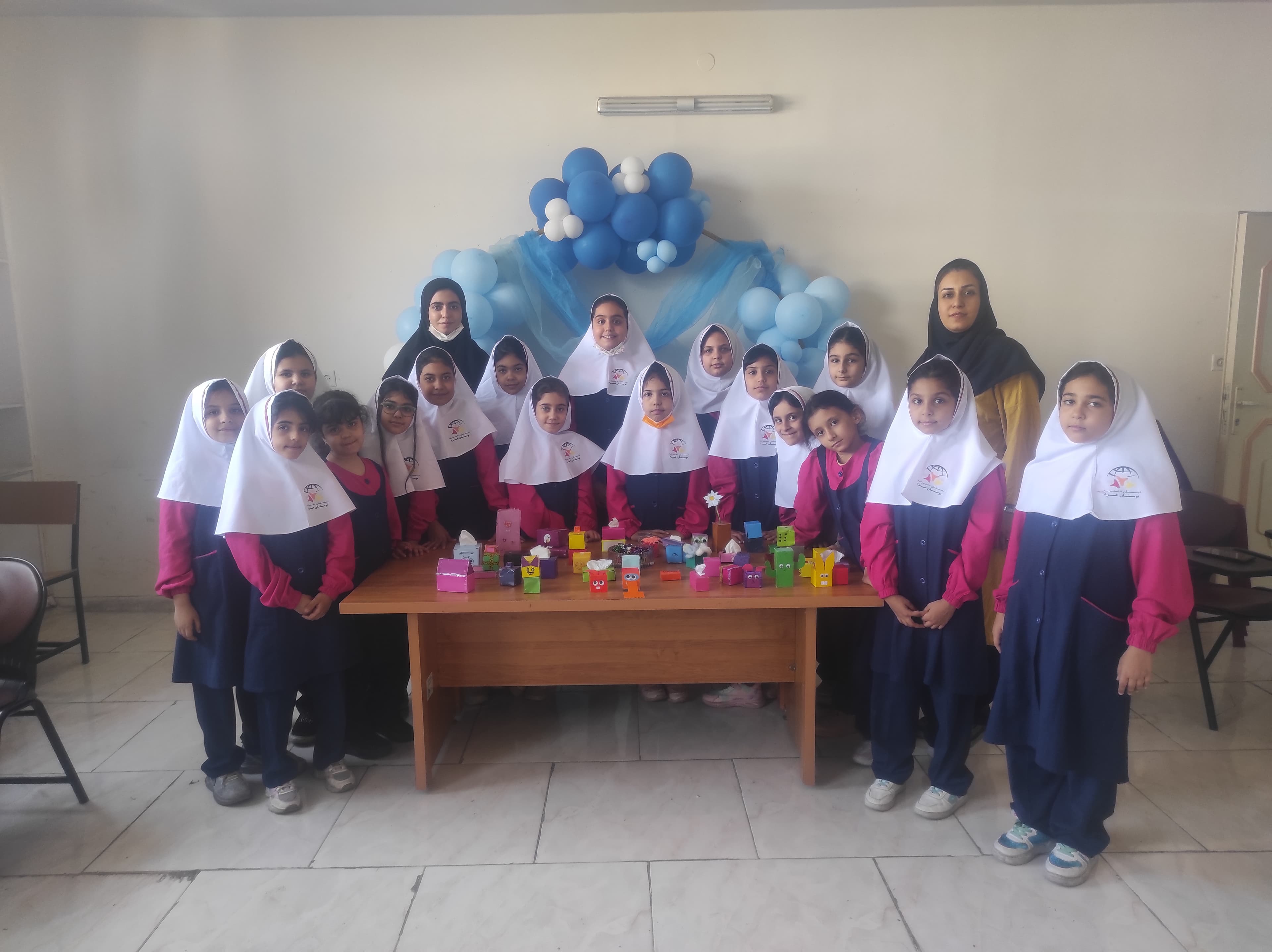 جشن مکعب کلاس سوم 1402