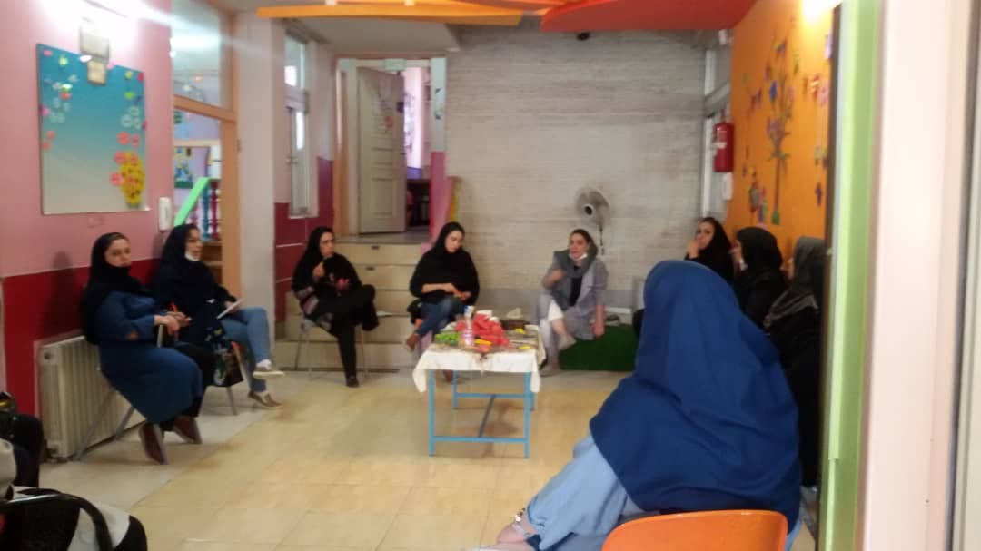 جلسه تولید محتوا برای سال آینده
